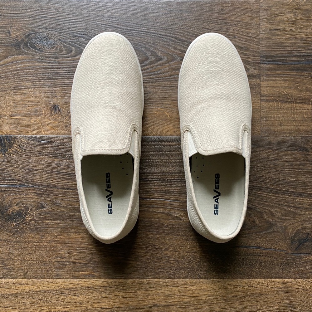 Seavees Baja slip-on standard. Women’s Size 8